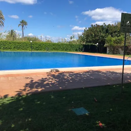 Lagos Del Castillo *